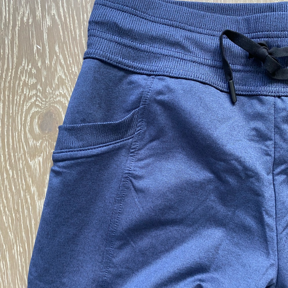 32 degrees Navy Jogger Pants - Picture 2 of 6